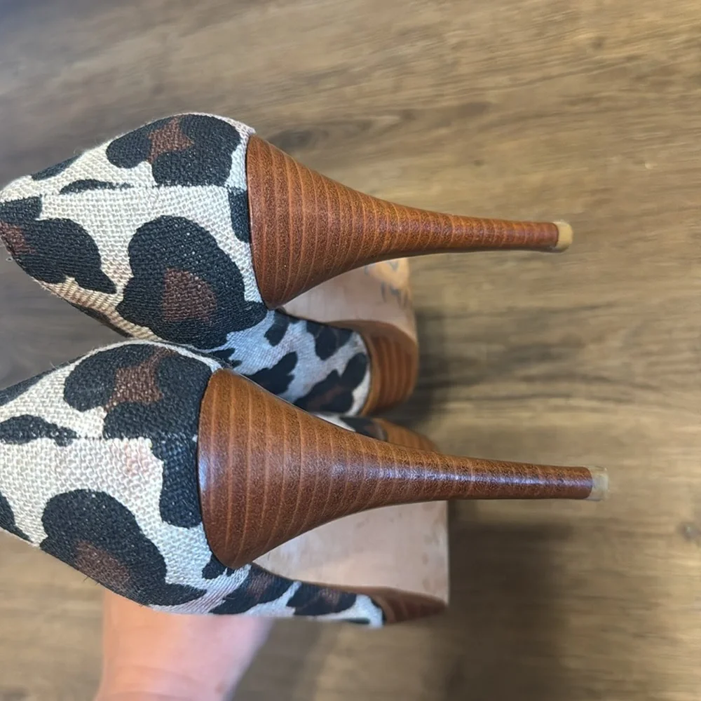 Stuart Weitzman preloved size